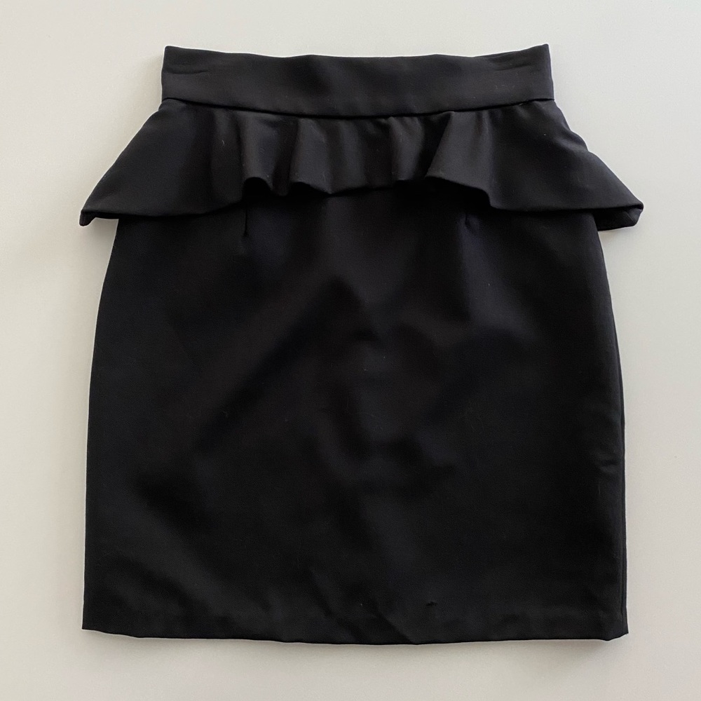 Aaron Ashe Black Peplum Skirt XS NWOT